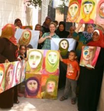 Jordan Women’s Guild in Safi has Sustainable Art in the Bag