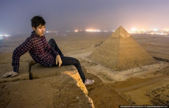 russian skywalkers middle east Russians Photograph Giza 2