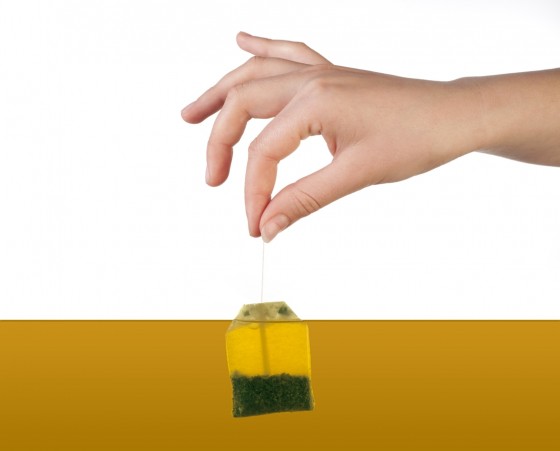 Toxic Teabag Tech Gets “Silken” Plastic Tea Bags in Hot Water