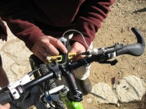 Q-Fog’s Low-tech Misting Air Con to “Cool” Green Cyclists
