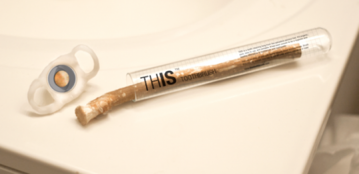 THIS-Miswack-Toothbrush1.png