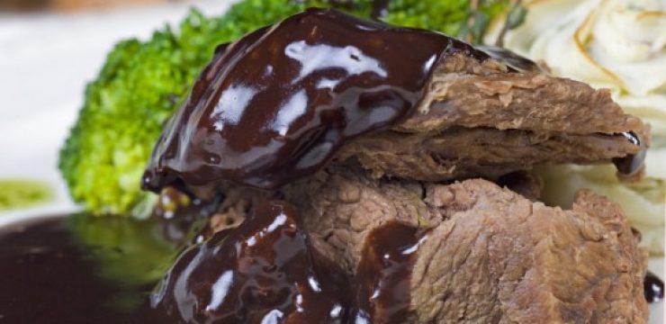 camel-steak-with-chocolate-sauce.jpg