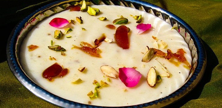 640px-Phirni.jpg