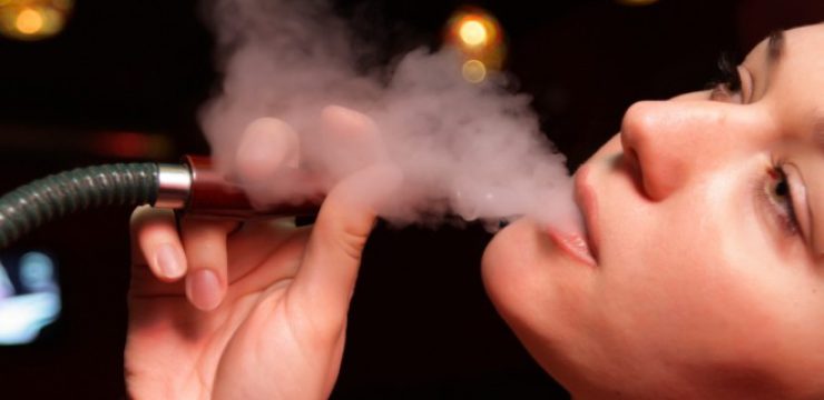 Arab-ban-on-female-shisha-smoking.jpg