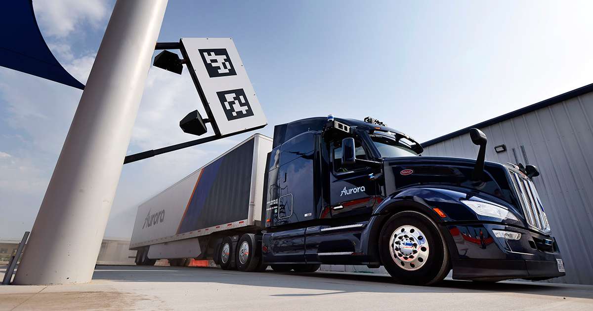Aurora, Aurora Innovation, autonomous trucking, driverless trucks, self-driving freight, autonomous freight, long-haul automation, electric trucking, hydrogen trucking, freight technology, logistics innovation, autonomous logistics, trucking safety, supply chain resilience, smart freight, future of trucking, AI in transportation, commercial vehicle automation, freight corridors, next generation logistics