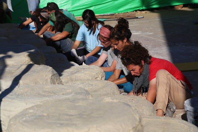 Ayalim, Student Village, Lod, urban renewal, urban decay, recycled shipping containers, Israel, volunteer organizations, recycled materials