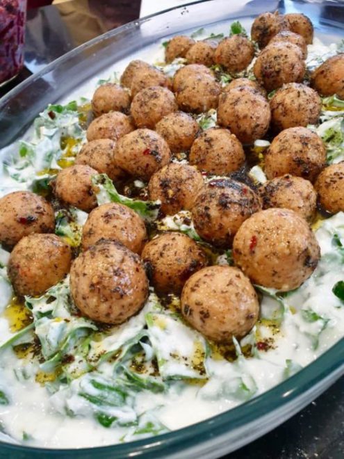 Arap Koftesi burgul balls in a garlicky yogurt sauce