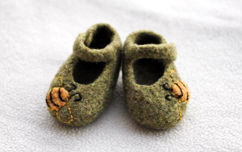 Bumble Bee Baby SHoes