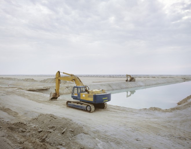 Dredging, Richard Allenby-Pratt, abu dhabi, mangrove, desert mangrove, environmental photography, environmental investigation, environmental degradation