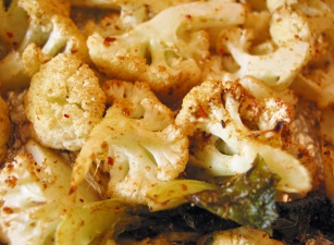 Garlicky Roasted Cauliflower Vegan Recipe