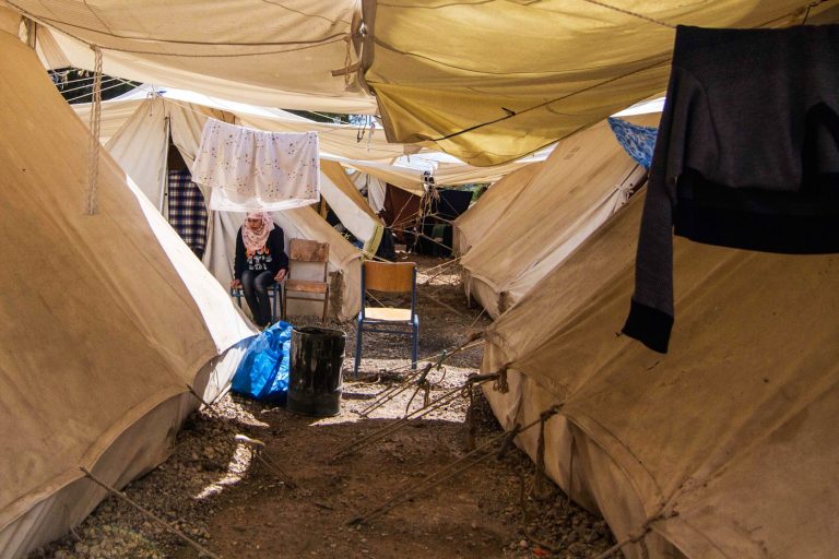 Syrian refugees list their tent on Airbnb
