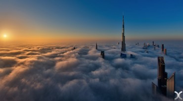 Dubai fog and urban canyons through the lens of Daniel Cheong