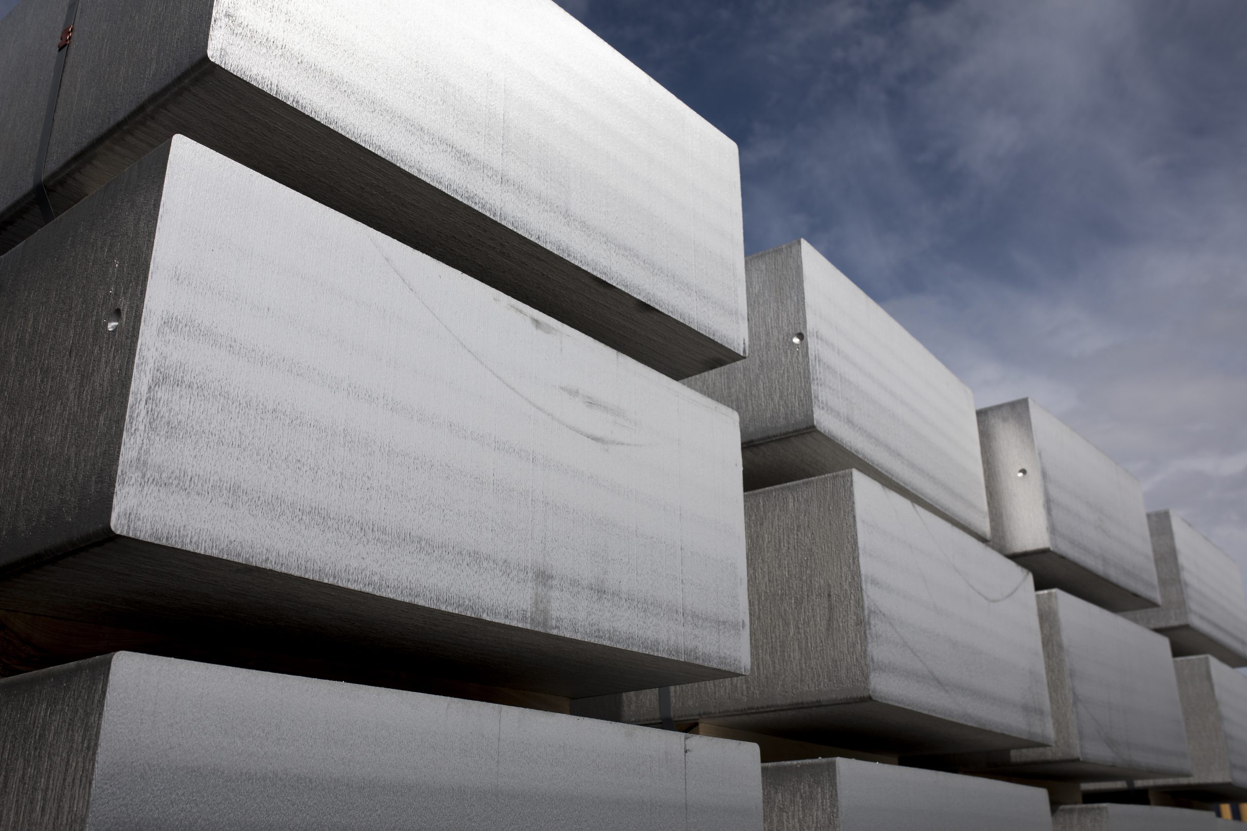 rio tinto blockchain aluminum, smelting