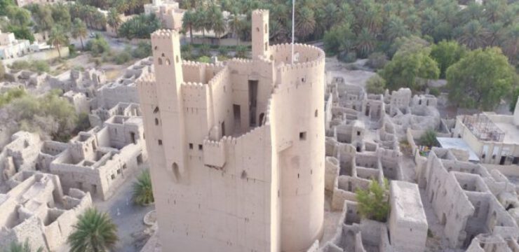 Manah-Tower-earth-architecture-oman.jpg