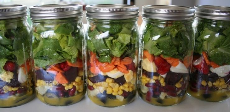 Mason-Jar-Salad.jpg