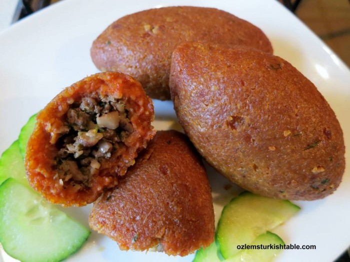 Turkish stuffed bulgur balls