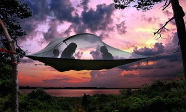 Tentsile tent cocoon for palm trees and attention seekers