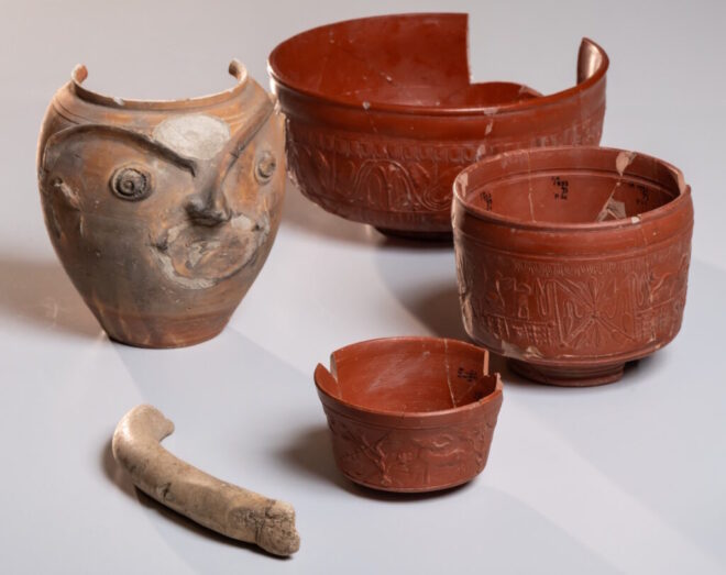 ancient roman tableware