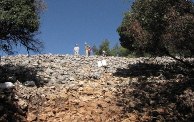 Rujum en-Nabi Shua’ayb-Jethro-cairn-moon