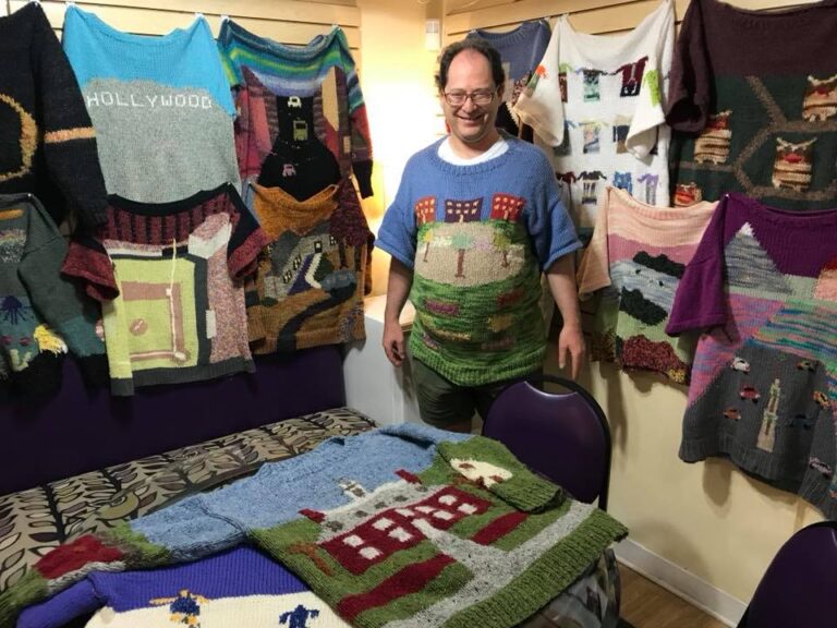 Maryland man knits postcards from the Middle East