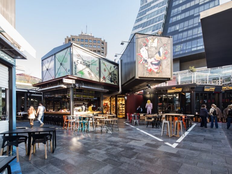 Trump Gadde: embracing the shipping container in Istanbul