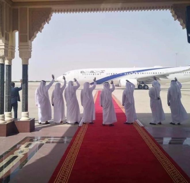 Israelis wave goodbye to Elal flight, rewenable energy