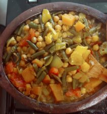Hearty Vegetable Tajine For Cozy Winter Dinners