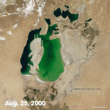See how Asia’s Aral Sea shrinks before our very eyes in these time lapse photos