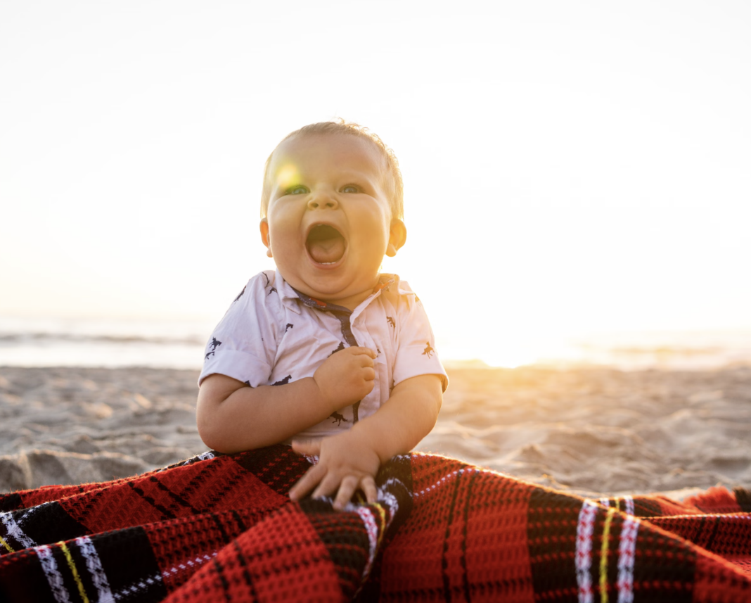 At risk for MS? Give baby and mom sun exposure