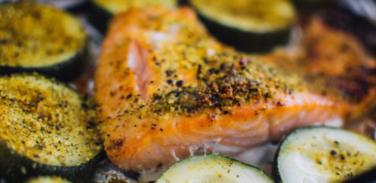 baked-salmon-and-zucchini.jpg