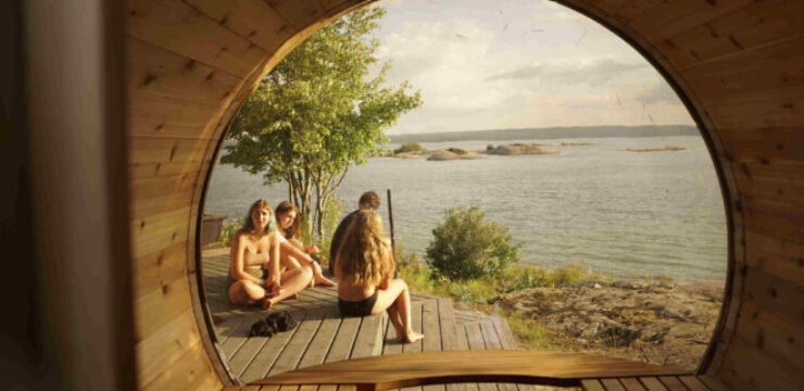 barrel-sauna-panoramic-window-great-lakes-canada-teens-scaled.jpg
