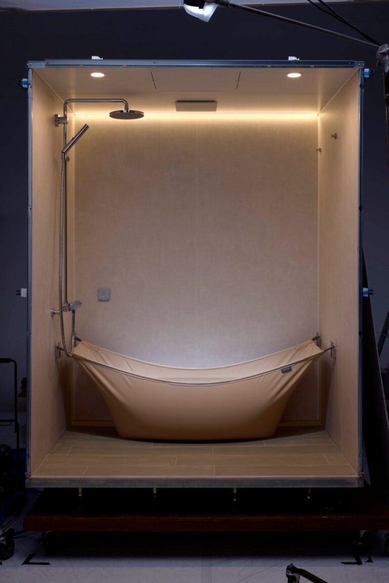 Get clean with a Japanese folding bathtub
