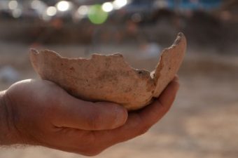 Archeologists unearth 5000-year-old micro-brewery in Tel Aviv!