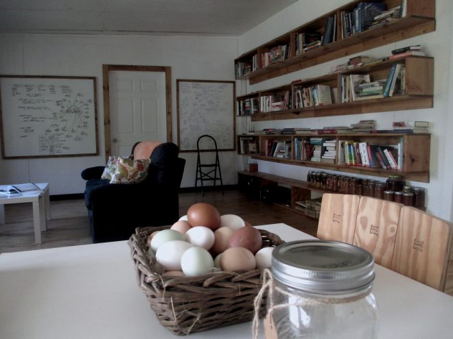 I spoke with founding partner Marcin Jakubowski about the importance of open source design to address pressing global issues, why modular building is an exciting alternative to traditional building methods, and how an empowered community of people that draw from, and contribute to, the library can help provide low-cost housing solutions anywhere.en source architecture