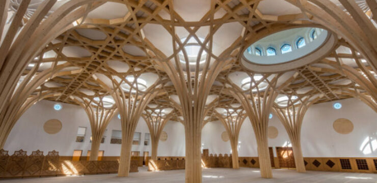 cambridge-central-mosque-by-marks-barfield-architects-uk_dezeen_2364_col_hero-1.jpg