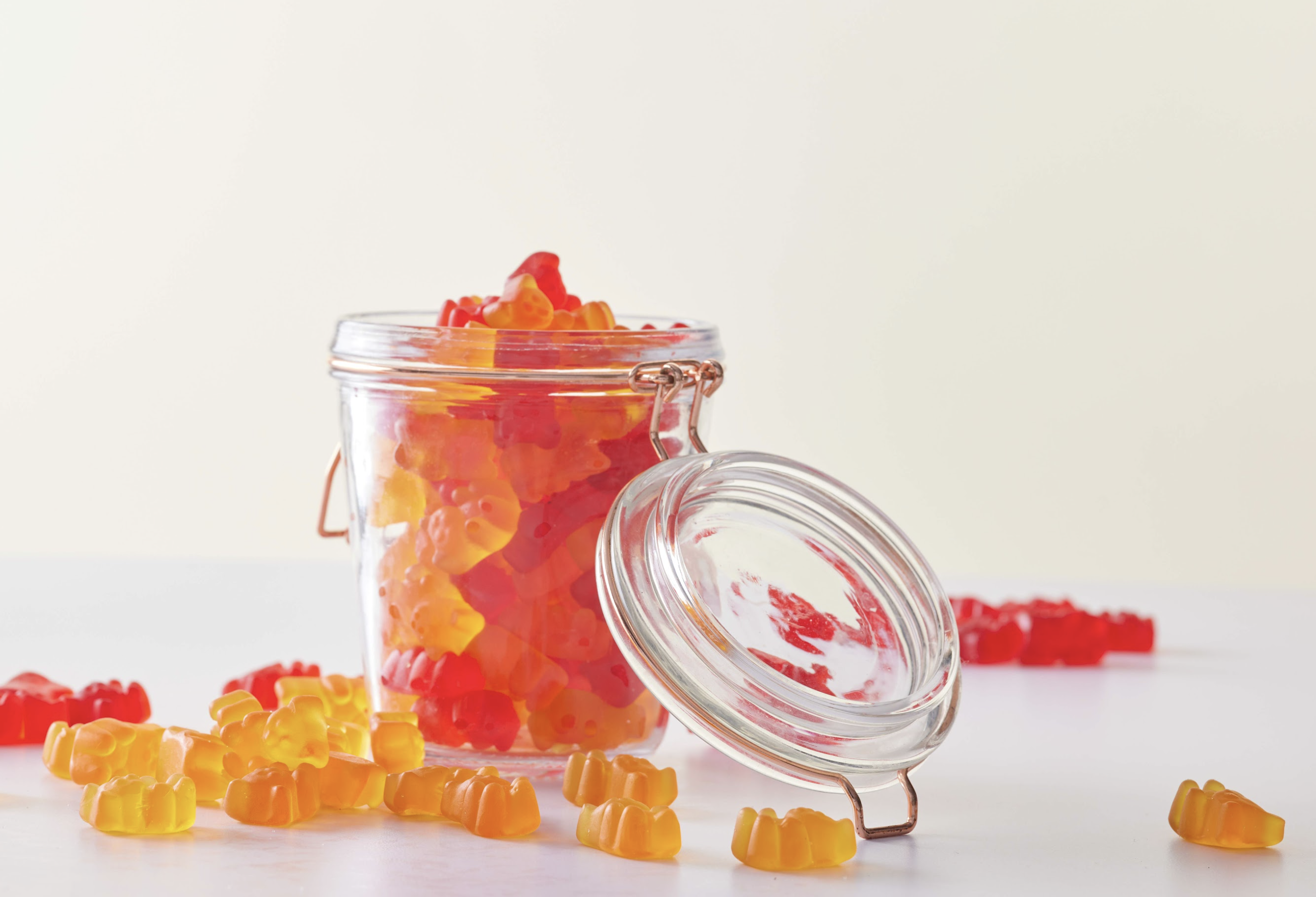 Carob prebiotic gummies