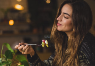 How to properly clean up from dinner mindfully