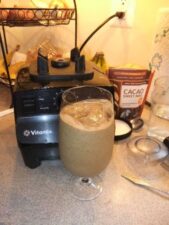 Ultimate organic coffee smoothie that will nourish your body and taste buds (recipe)