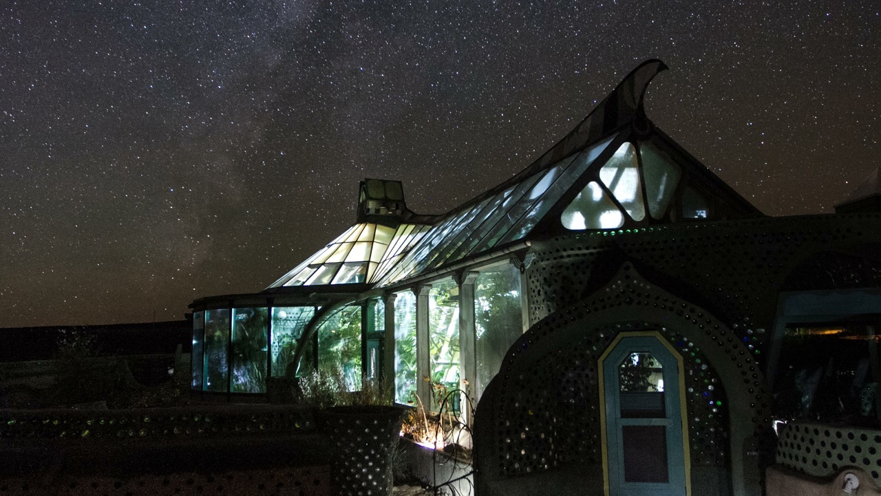 earthship homes are built from trash