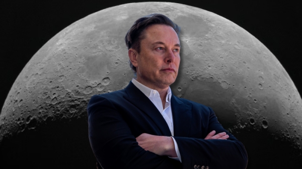 Elon Musk announces that SpaceX is building a Moon Base Alpha on the moon. 