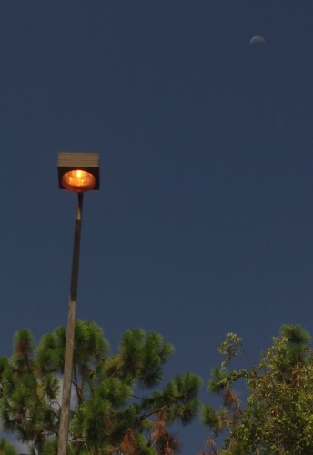 florida_parking_lot_daylight_and_moon