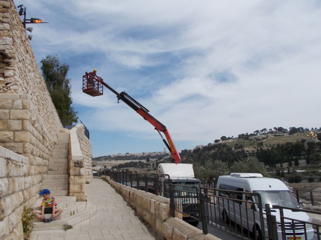 jerusalem_streetlight