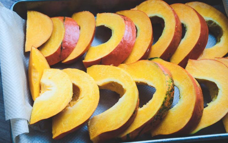 Roasted Japanese kabocha pumpkin wedges, a good vegan recipe