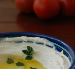 Labne/Labaneh added to official French dictionary