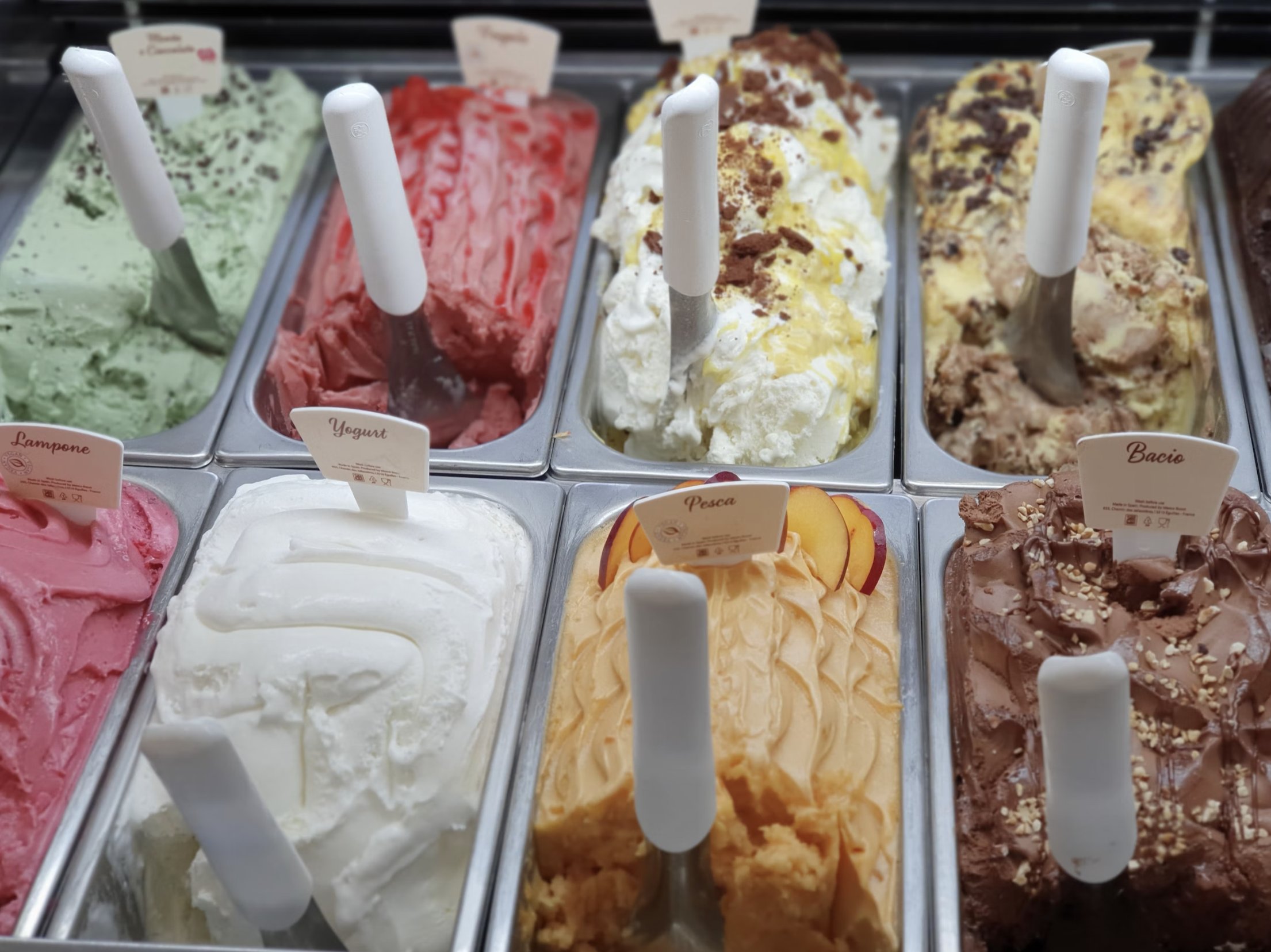 breast milk flavored ice -cream inspired by Lady Gaga