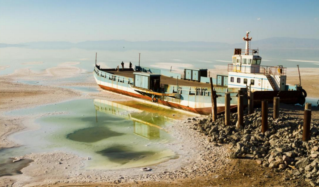 ake urmia, iran water crisis, drying lake urmia, iran climate change, iran environmental disaster, salt lake iran, lake urmia protests, iran drought, middle east water crisis, iran ecology