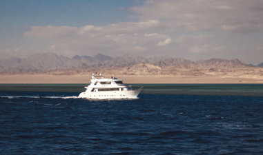 Dive boat tourist raises concerns and tips for dive safety