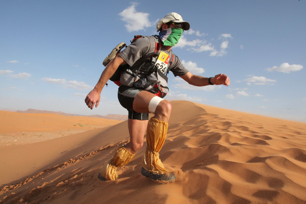 marathon des sables, single man running