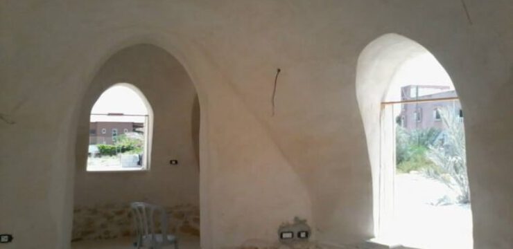 moon-cocoon-super-adobe-jericho-palestine-inside.jpg