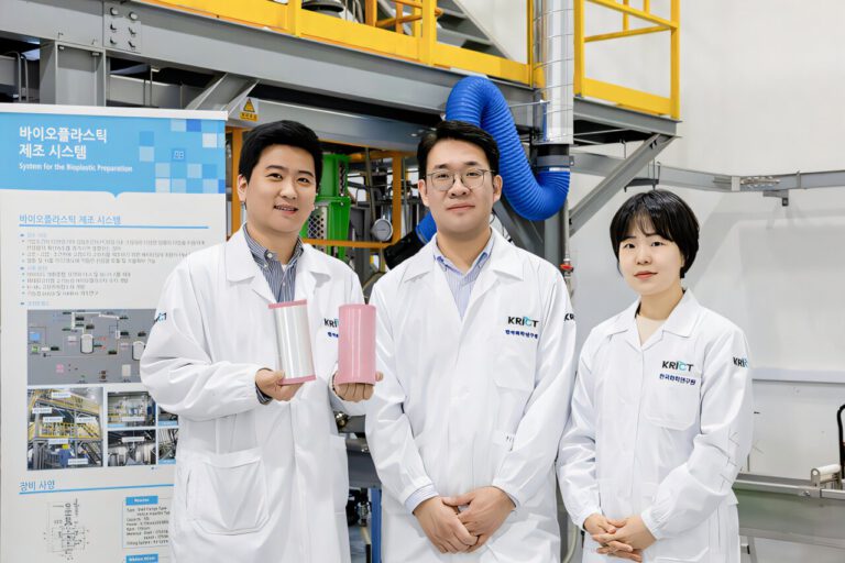 Korea’s New Plastic Eats Itself in the Ocean—Without Losing Its Strength